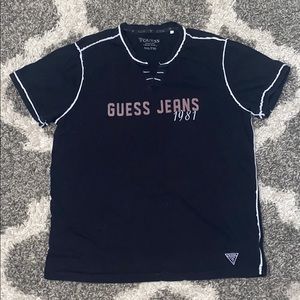 ✨Guess Shirt✨